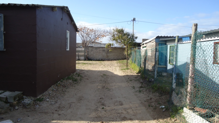 1 Bedroom Property for Sale in Deaconville Western Cape